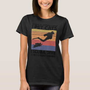 Was ich tue, ich füttere Katzen, die ich tauche un T-Shirt