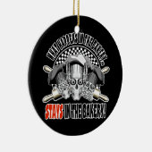 Was in der Bäckerei passiert: Rollende Buttone Keramikornament (Rechts)