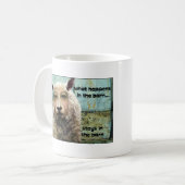 Was in der Scheune geschieht Kaffeetasse (Vorderseite Links)