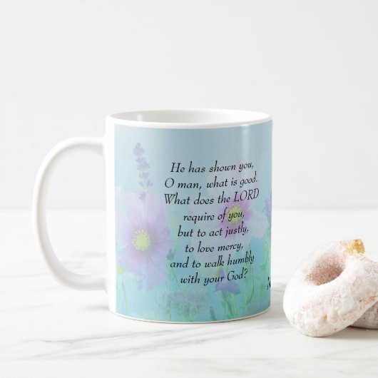 Was ist gut - Micah 6:8 Kaffeetasse (Mit Donut)