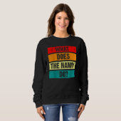Was macht das Kindermädchen? 1 Sweatshirt (Vorne ganz)