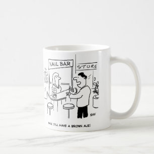 Was man in einer Nagelbar trinkt Kaffeetasse