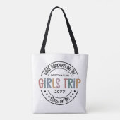 Was passiert auf Girls Trip Custom Girls Weekend Tasche (Rückseite)