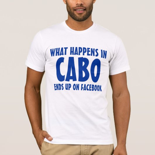 Was passiert in Cabo am Ende auf Facebook eng T-Shirt (Vorderseite)