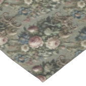 Was unter dem Blut liegt - gotisches Muster Tischdecke (Schrägansicht)