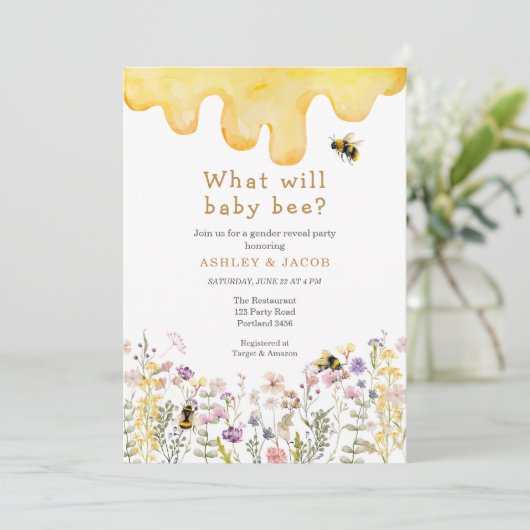 Was wird Baby Bee Wildblume Gender Reveal Einladung (Stehend Vorderseite)