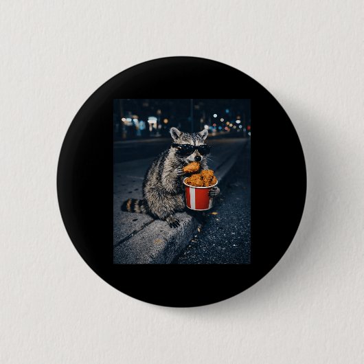 Waschbär isst Frittiertes Hähnchen Meme Alberner M Button (Vorderseite)