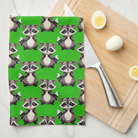 Waschbär-Muster-Design Grün Geschirrtuch (Viertel Falte)