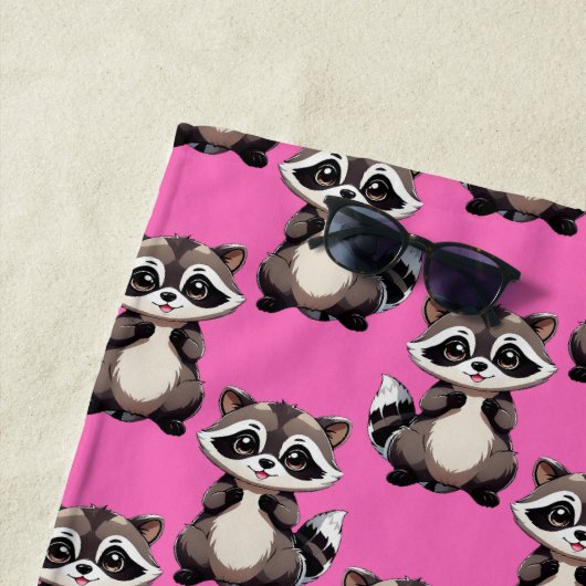 Waschbär-Muster-Design Rosa  Strandtuch (Beispiel)