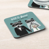 Waschbären, die Braut und Bräutigam mit Untersetzer (Linke Seite)