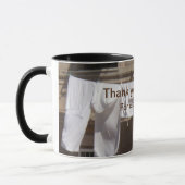 Wäscherei. Danke für die Tasse der sauberen Kleidu (Links)