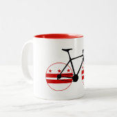 Washington D.C. Flag Cycling Zweifarbige Tasse (Vorderseite Links)