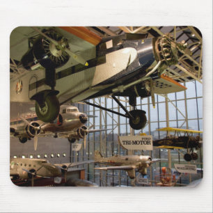 WASHINGTON, D.C. USA. Ausgestellte Flugzeuge in Mousepad