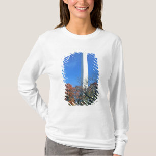 WASHINGTON, D.C. USA. Das Washington Monument erhe T-Shirt