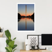 Washington Monument and Reflection at Sunset Poster (Heimbüro)