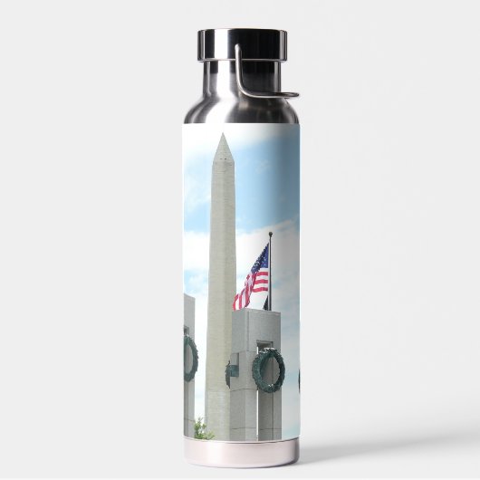 Washington Monument and WWII Memorial in DC Trinkflasche (Links)