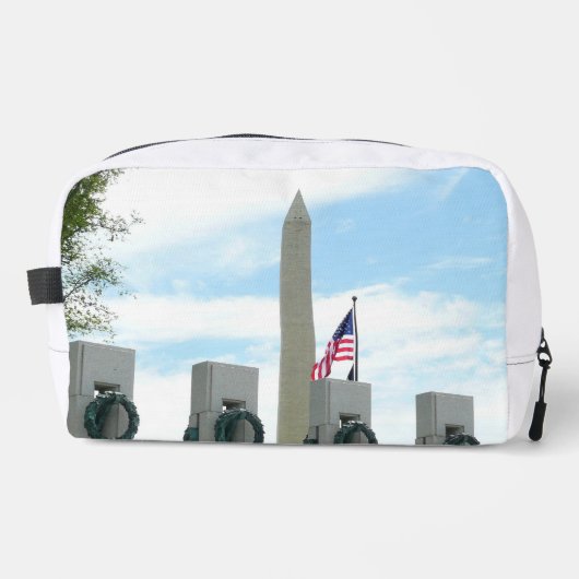 Washington Monument and WWII Memorial in DC Waschbeutel (Vorderseite)