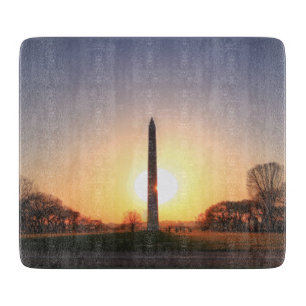 Washington Monument at Sunset Schneidebrett