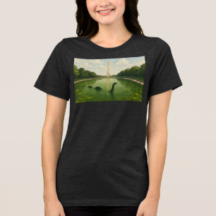 Washington Monument Reflecting Pool mit Loch Ness Tri-Blend Shirt