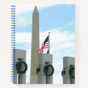 Washington Monument und WWII-Denkmal in DC Notizblock