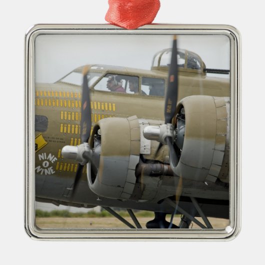 Washington, Olympia, Militärairshow. 2 Silbernes Ornament (Vorne)