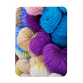 Washington, Seabeck. Bälle aus farbigem Garn Magnet (Vertikal)