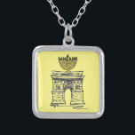 Washington Square NYC Menorah Hanukkah Necklace Versilberte Kette<br><div class="desc">Necklace bietet eine originelle,  mit Tinte und Marker gestaltete Illustration des New Yorker Washington Square Arch,  der für die Hanukah mit einer Menorah "gekleidet" ist. Auf gelbem Hintergrund gedruckt. Perfekt als Hanukkah Geschenk für alle,  die NYC Lieben!</div>