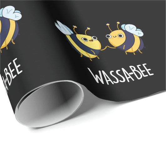 Wassabee Funny Wasabi Bee Pun Dark BG Geschenkpapier (Rolleneckpunkt)