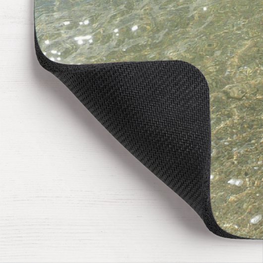 Wasser am Strand I Abstrakt Naturfotografie Mousepad (Ecke)