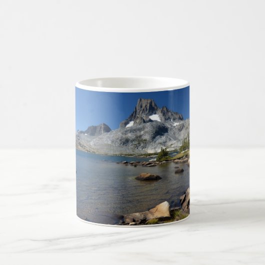 Wasser | Banner Peak Thousand Island Lake Kaffeetasse (Mittel)