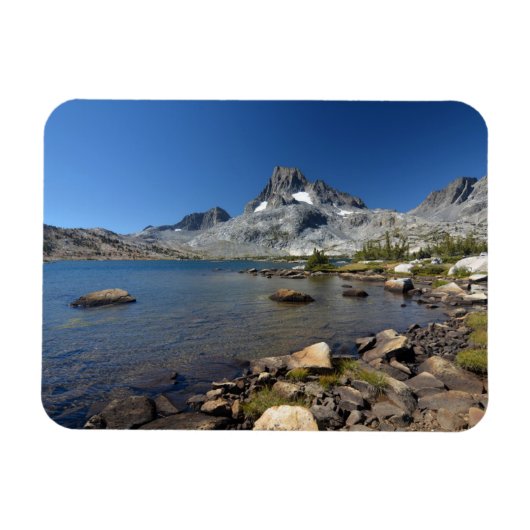 Wasser | Banner Peak Thousand Island Lake Magnet (Horizontal)
