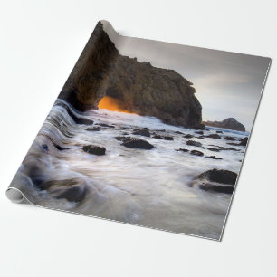 WASSER IN DER NÄHE DER KLEINEN STEINHÖHLE GESCHENKPAPIER