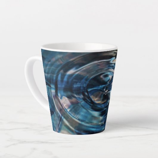 Wasser Latte Tasse (Linke Ecke)