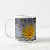 Wasser-Lilien-Blau u. Gold Kaffeetasse (Links)
