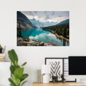 Wasser | Moraine Lake Alberta Kanada Poster (Heimbüro)