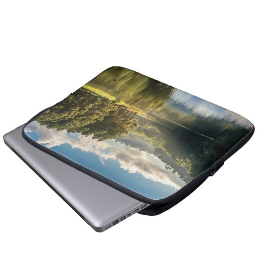 Wasser | Pang Oung Lake & Pine Forest Thailand Laptopschutzhülle (Vorne Knopf)