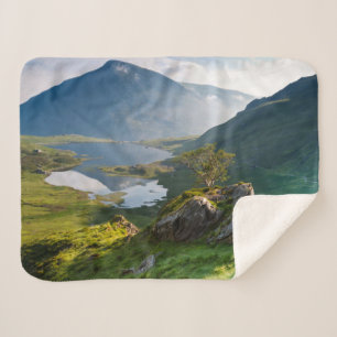 Wasser Pen yr Ole Wen Lake Idwal Snowdonia Park Sherpadecke