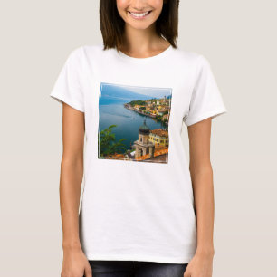 Wasser   San Benedetto Church Lake Garda, Italien T-Shirt