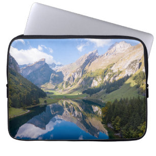 Wasser See Alpine Schweiz Laptopschutzhülle