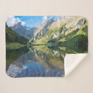 Wasser   Seealpsee Schweizer Alpen Schweiz Sherpadecke