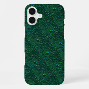 Wasser tropft auf grünem Metall iPhone 16 Plus Hülle