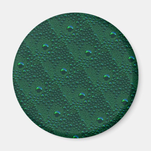 Wasser tropft auf grünem Metall Magnet (Vorne)