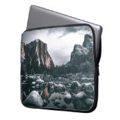WASSER UND BERGE LAPTOPSCHUTZHÜLLE (Vorderseite Links)