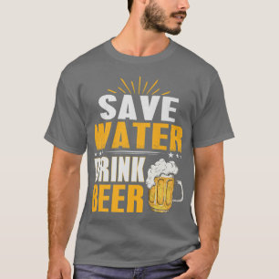 Wasser und Trink-Bier auf der Bachelor-Party geret T-Shirt