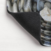 Wasserarme und Kieselsteine Mousepad (Ecke)