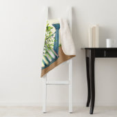 Wasserdose mit Wildblumen Sherpadecke (Beispiel)