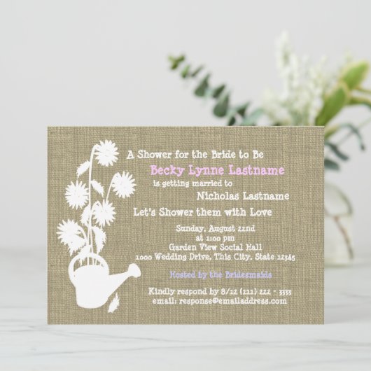 Wasserdose und Burlap-Brautparty Einladung (Stehend Vorderseite)