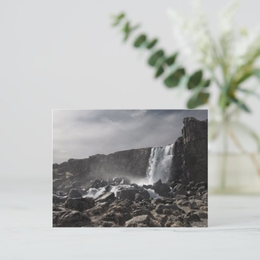Wasserfall am Þingvellir Postkarte (Stehend Vorderseite)