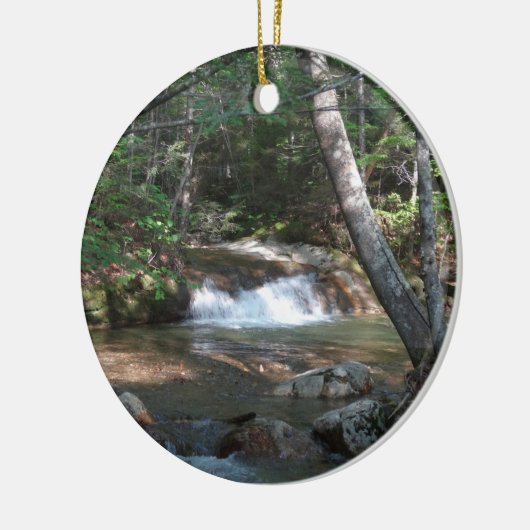 Wasserfall am Fluss Pemigewasset II Keramik Ornament (Links)