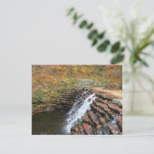 Wasserfall am Laurel Hill Staat Park II (Stehend Vorderseite)